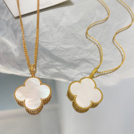 [Vicky]CLOVER 25MM MOP LARGE PENDANT NECKLACE