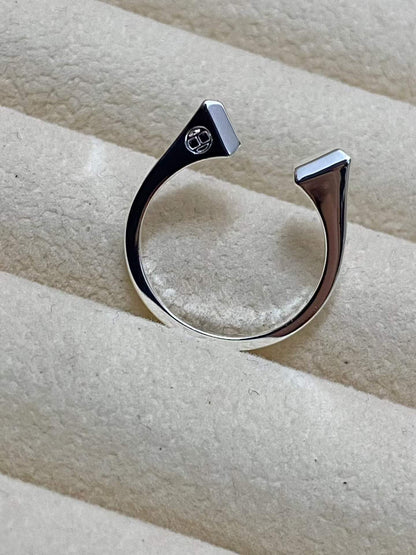[Vicky]THE CONE RIVET RING IS OPEN AND ONE SIZE FITS ALL