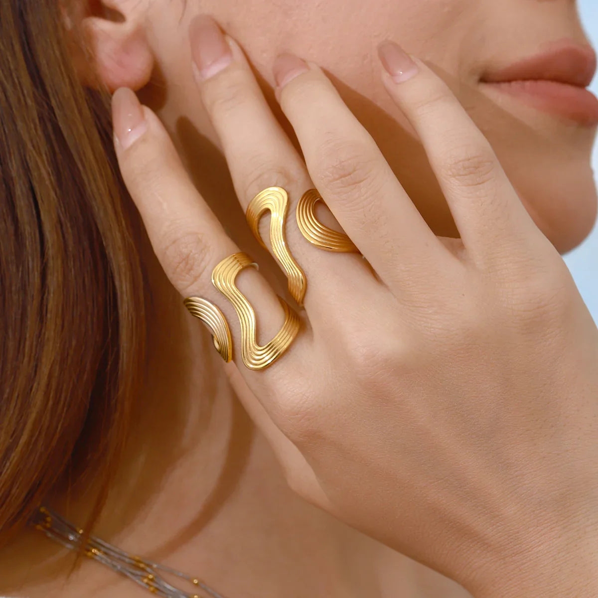 [Royal Vicky]Vivi Twisted Band Gold Ring