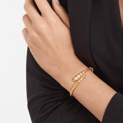[Vicky] CLASSIC DESGIN BRACELET COLLECTION