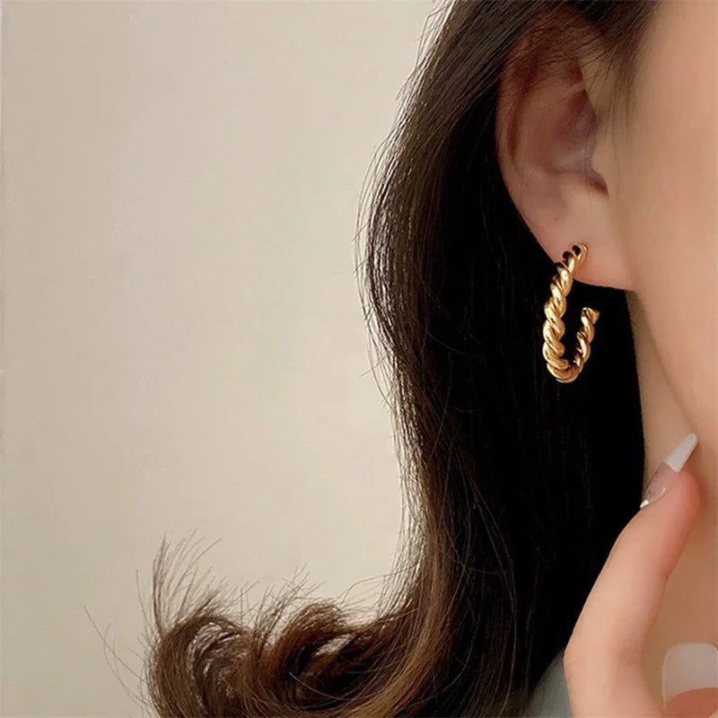[Royal Vicky]Gigi Twist Gold Earrings