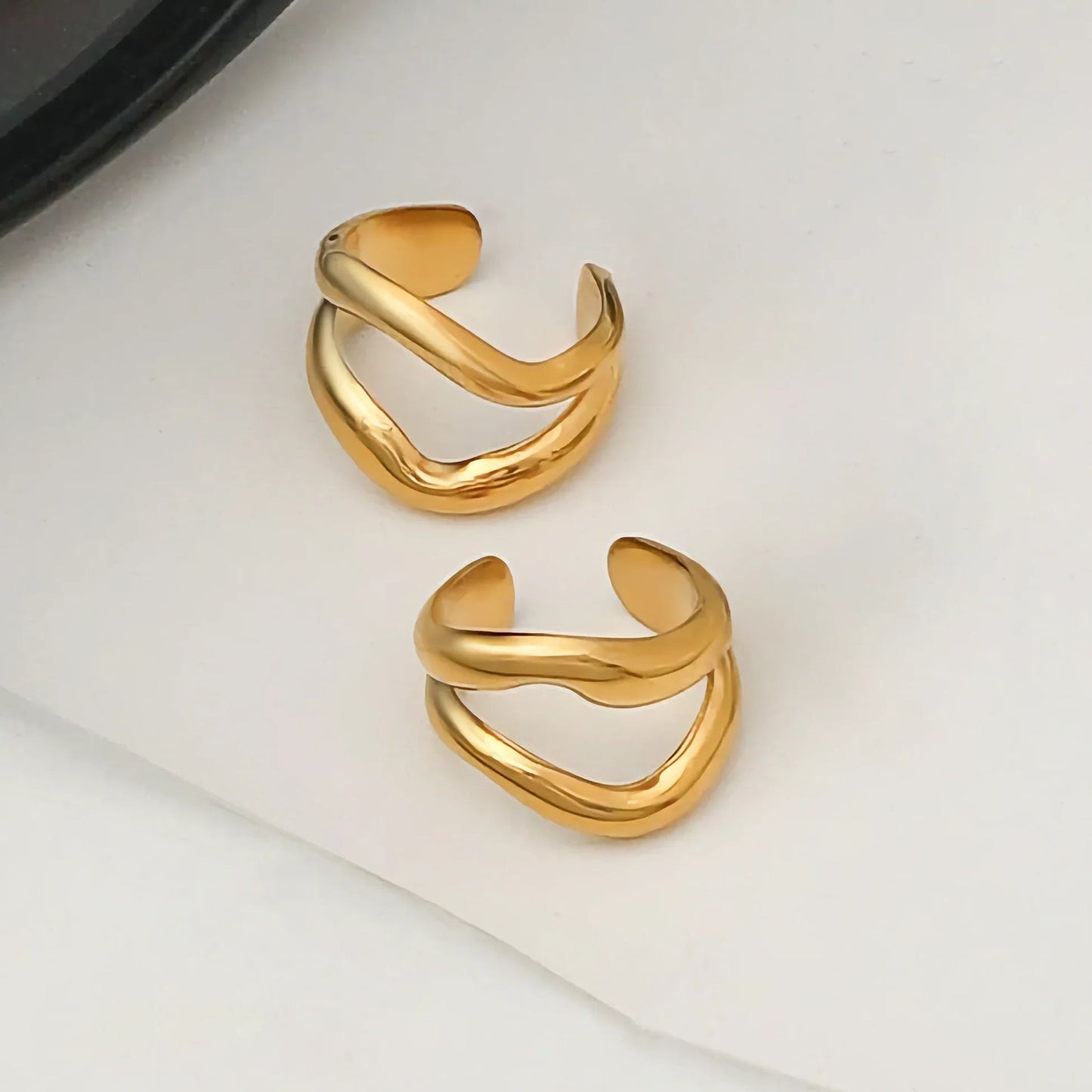 [Royal Vicky]Rosiel Gold Ear Cuff Earrings