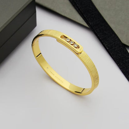 [Vicky]Move Noa Ciselé bangle