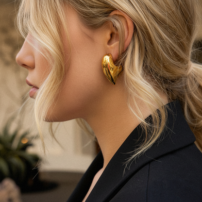 [Royal Vicky]Aimee Chunky Heart Gold Earrings