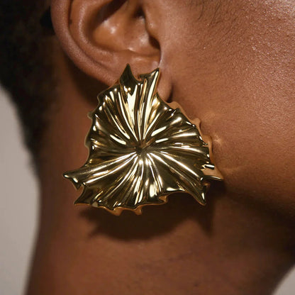 [Royal Vicky]Rafaela Sculpted Petal Gold Earrings