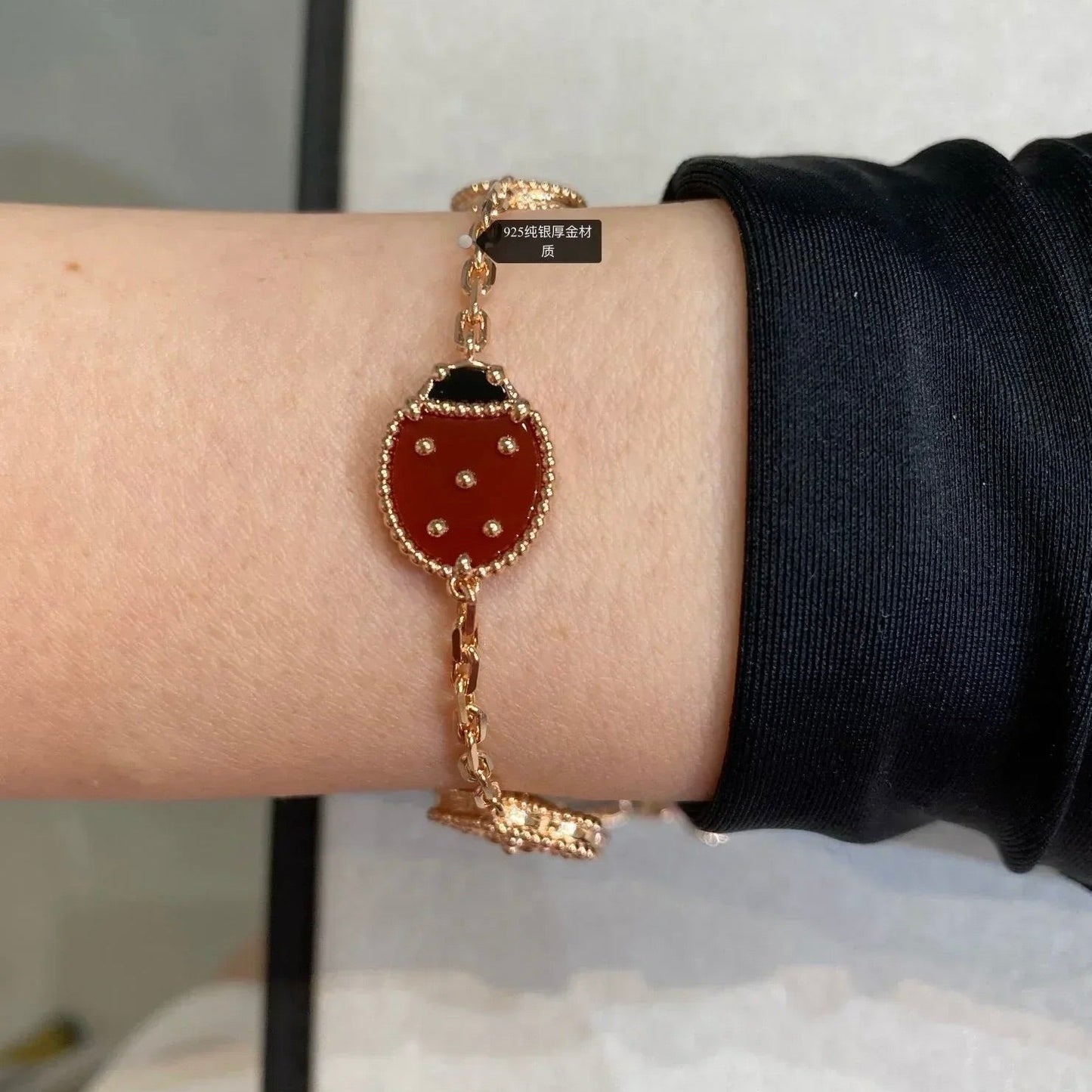[Vicky] GLÜCKLICHES FRÜHLINGS-ARMBAND MIT 5 MOTIV