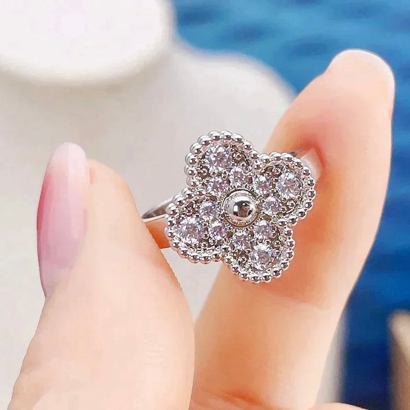 [Vicky]CLOVER DIAMOND RING