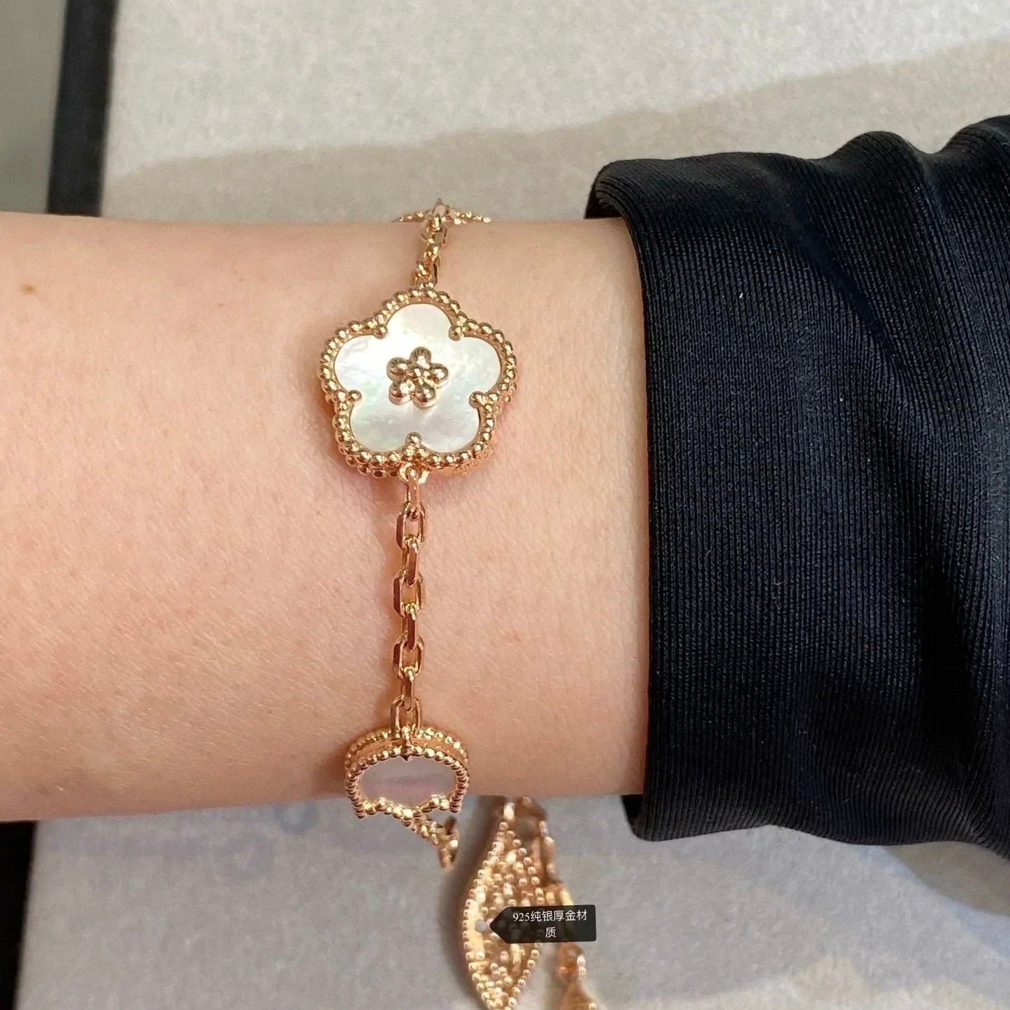 [Vicky]LUCKY SPRING 5 MOTIF BRACELET