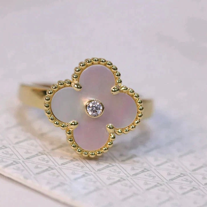 [Vicky]CLOVER PINK MOP RING GOLD DIAMOND