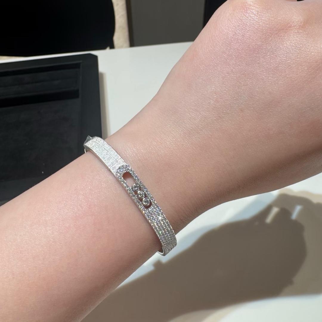 [Vicky]Move Noa Ciselé half pavé bangle