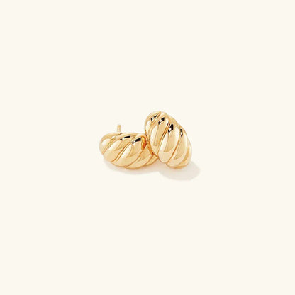 [Royal Vicky]Croissant Huggie Earrings