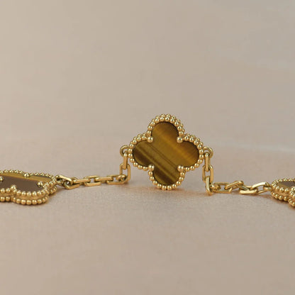 [Vicky] CLOVER 5 MOTIFS TIGER EYE BRACELET COLLECTION