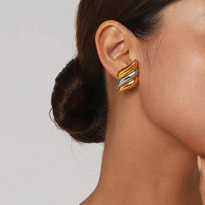 [Royal Vicky]Vera Gold Earrings