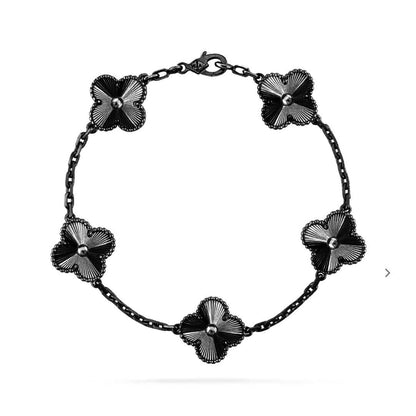 [Vicky]CLOVER 5 MOTIF BLACK BRACELET