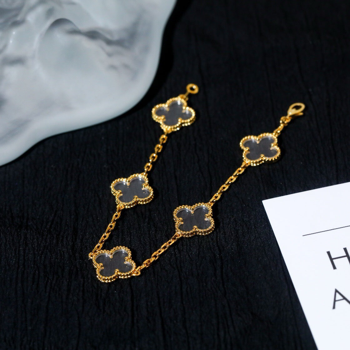 [Vicky]CLOVER 5 MOTIF ROCK CRYSTAL BRACELET