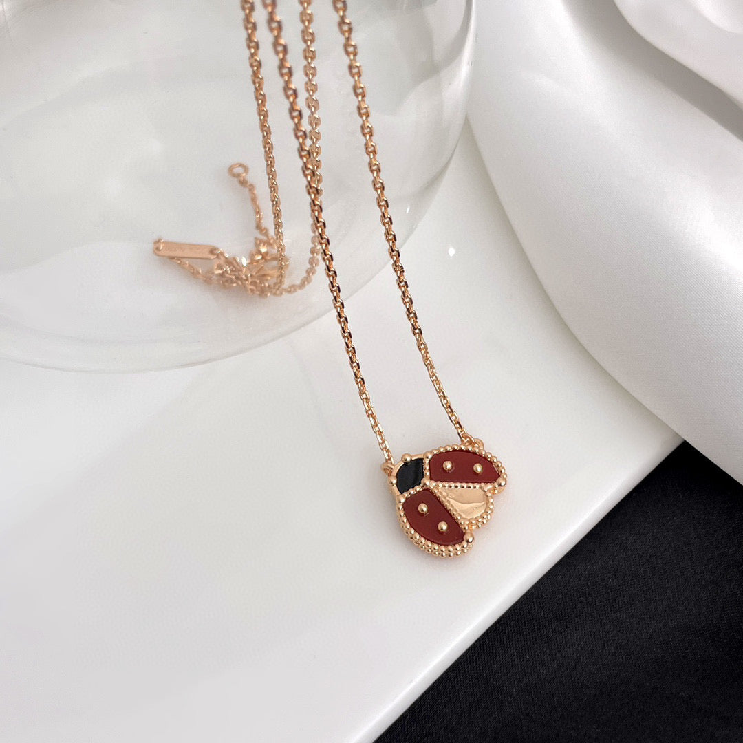 [Vicky]LUCKY  CARNELIANS LADYBUG NECKLACE