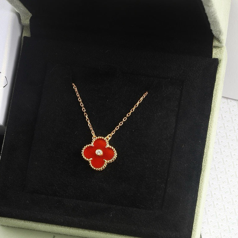 [Vicky]CLOVER 15MM DIAMOND CARNELIAN NECKLACE