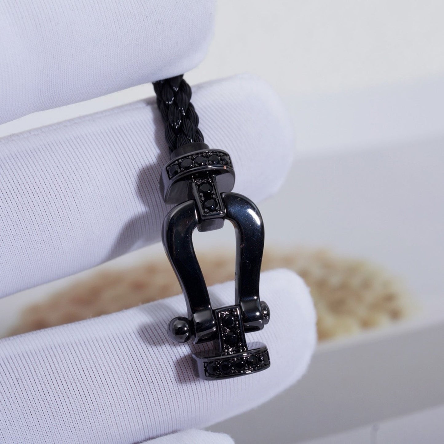 [Vicky]FORCE LARGE SERIES HORSESHOE BLACK SAMURAI BRACELET