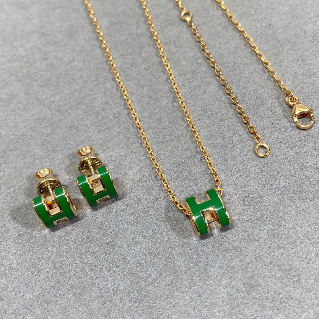 [Vicky]POP H GREEN NECKLACE SILVER AND GOLD