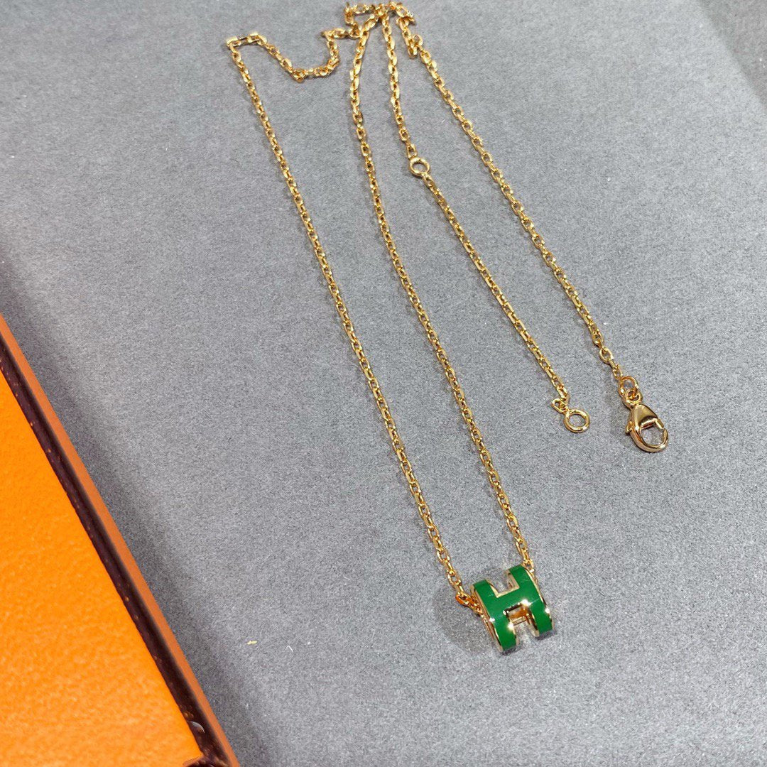 [Vicky]POP H GREEN NECKLACE SILVER AND GOLD