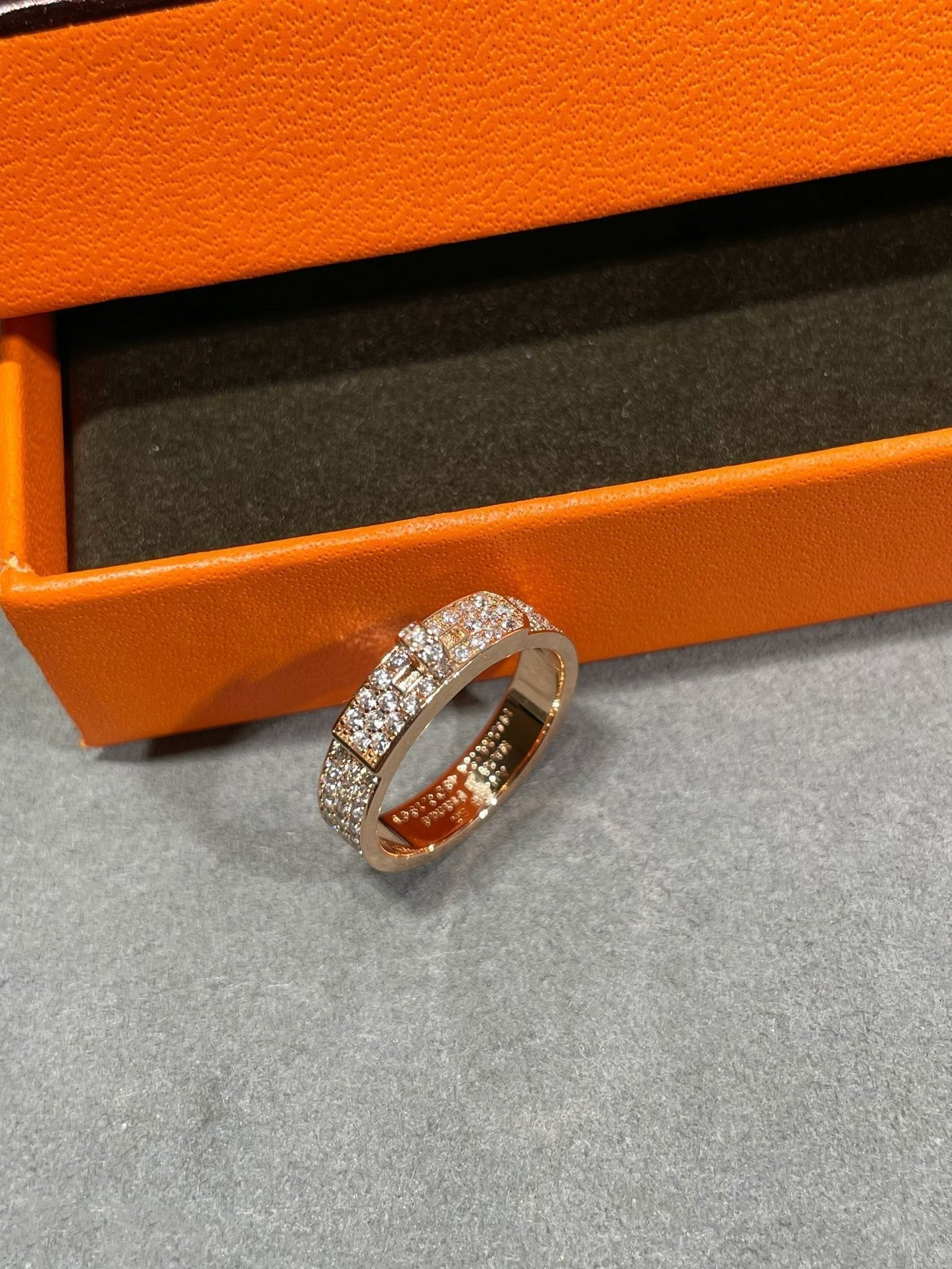 [Vicky]KELLY PINK GOLD DIAMOND RING