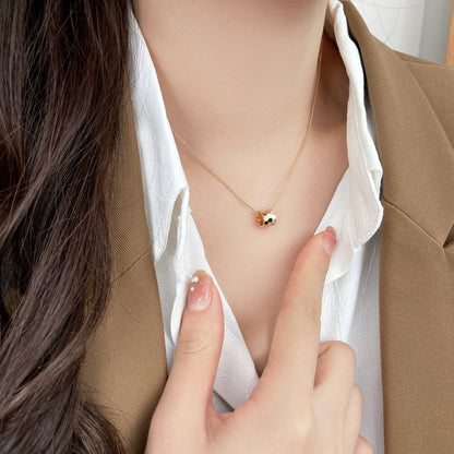 [Vicky]BEE MINI PEDANT DIAMOND NECKLACE