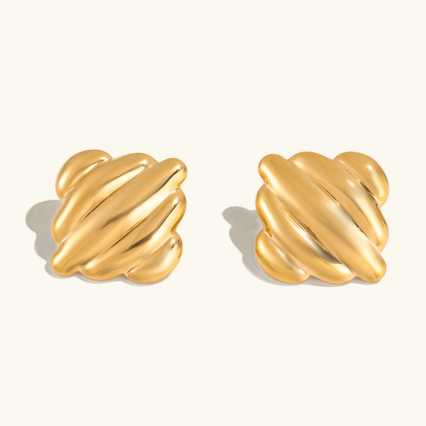 [Royal Vicky]Maxine Rippled Gold Earrings