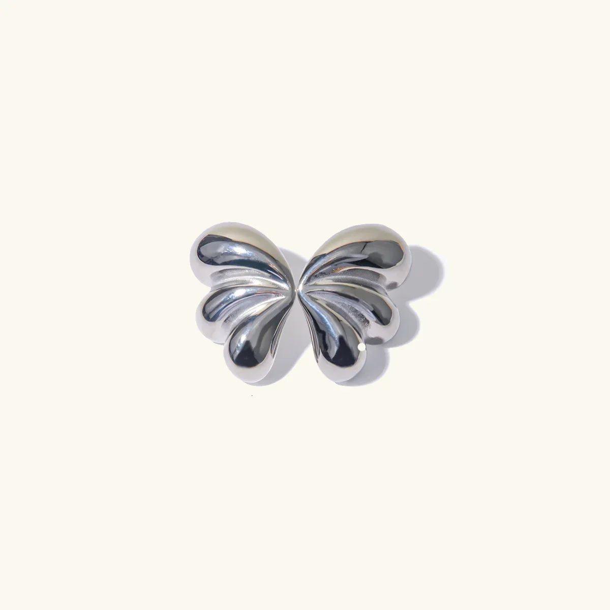 [Royal Vicky]Liesel Gold Butterfly Earrings