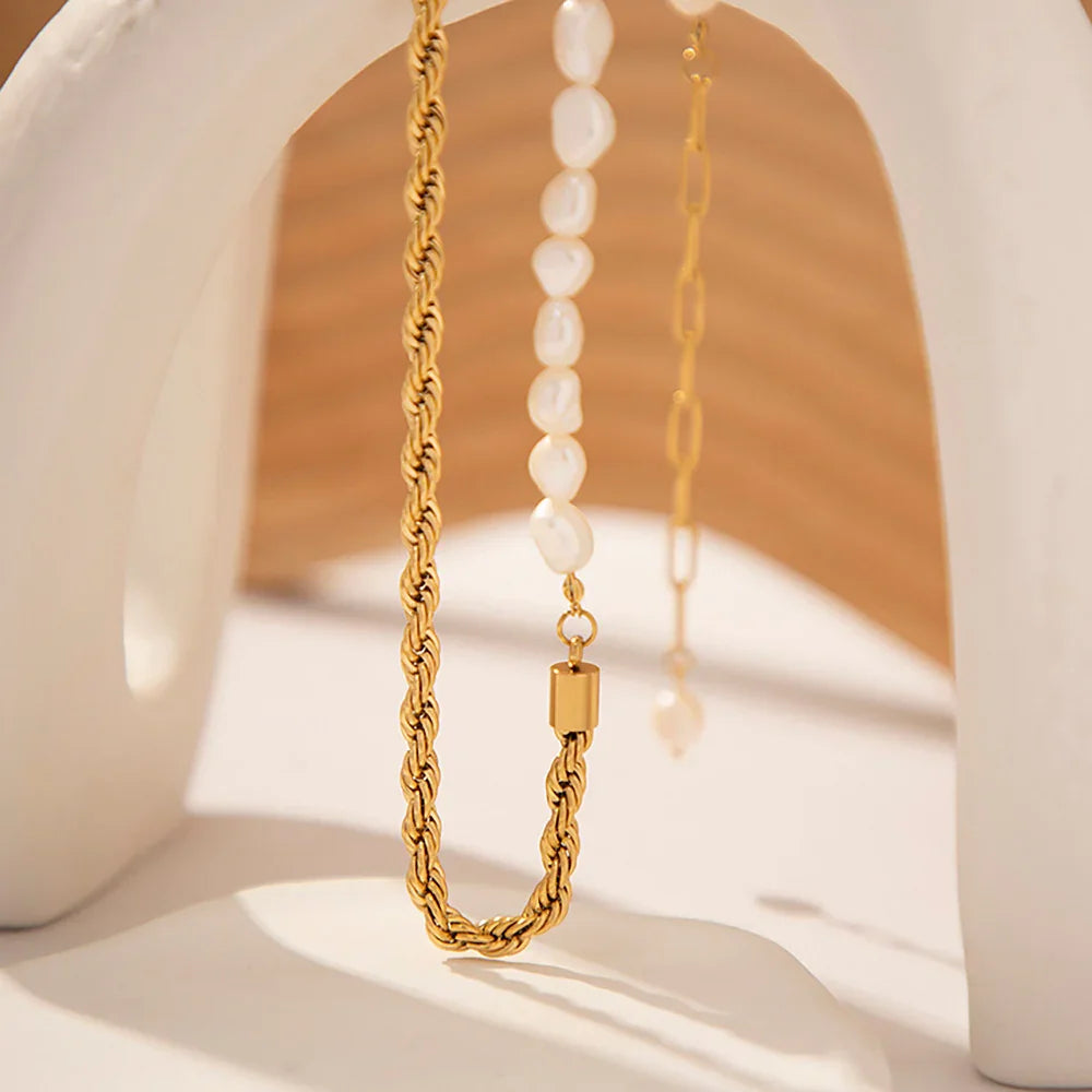 [Royal Vicky]Dualia Gold Pearl Necklace