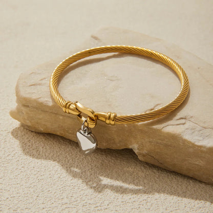 [Royal Vicky]Solenne Twisted Band Gold Bracelet