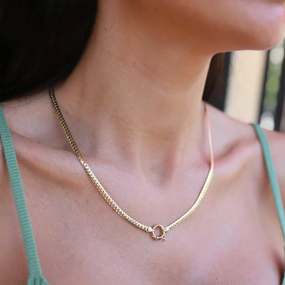 [Royal Vicky]Gardenia Gold Herringbone Pendant