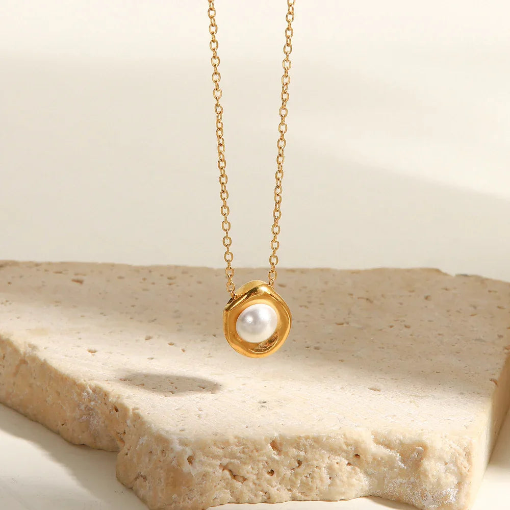 [Royal Vicky]Nancy Freshwater Pearl Necklace