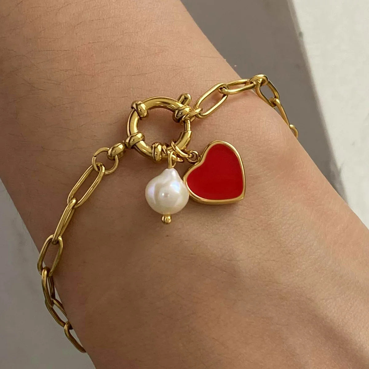 [Royal Vicky]Nerissa Heart Chain Pearl Bracelet