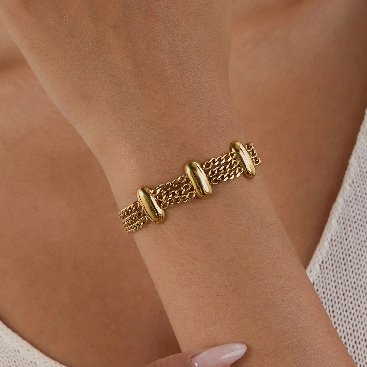 [Royal Vicky]Kathleen Layered Chain Gold Bracelet