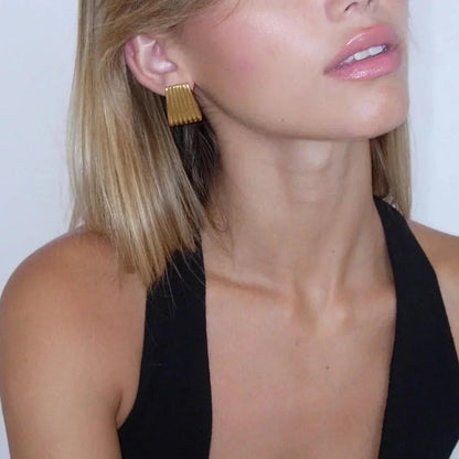 [Royal Vicky]Antonia Gold Earrings