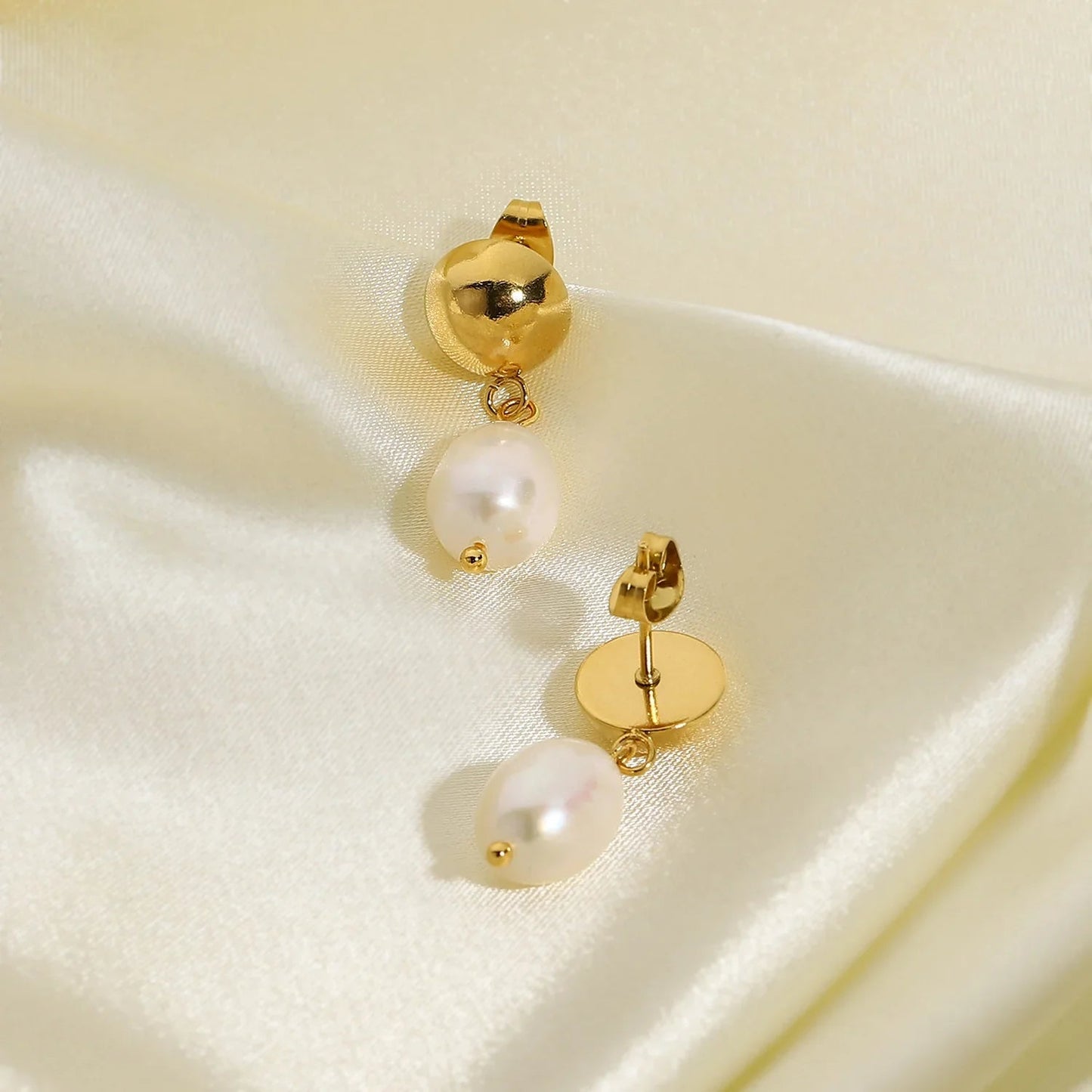 [Royal Vicky]Cornelia Freshwater Pearl Earrings