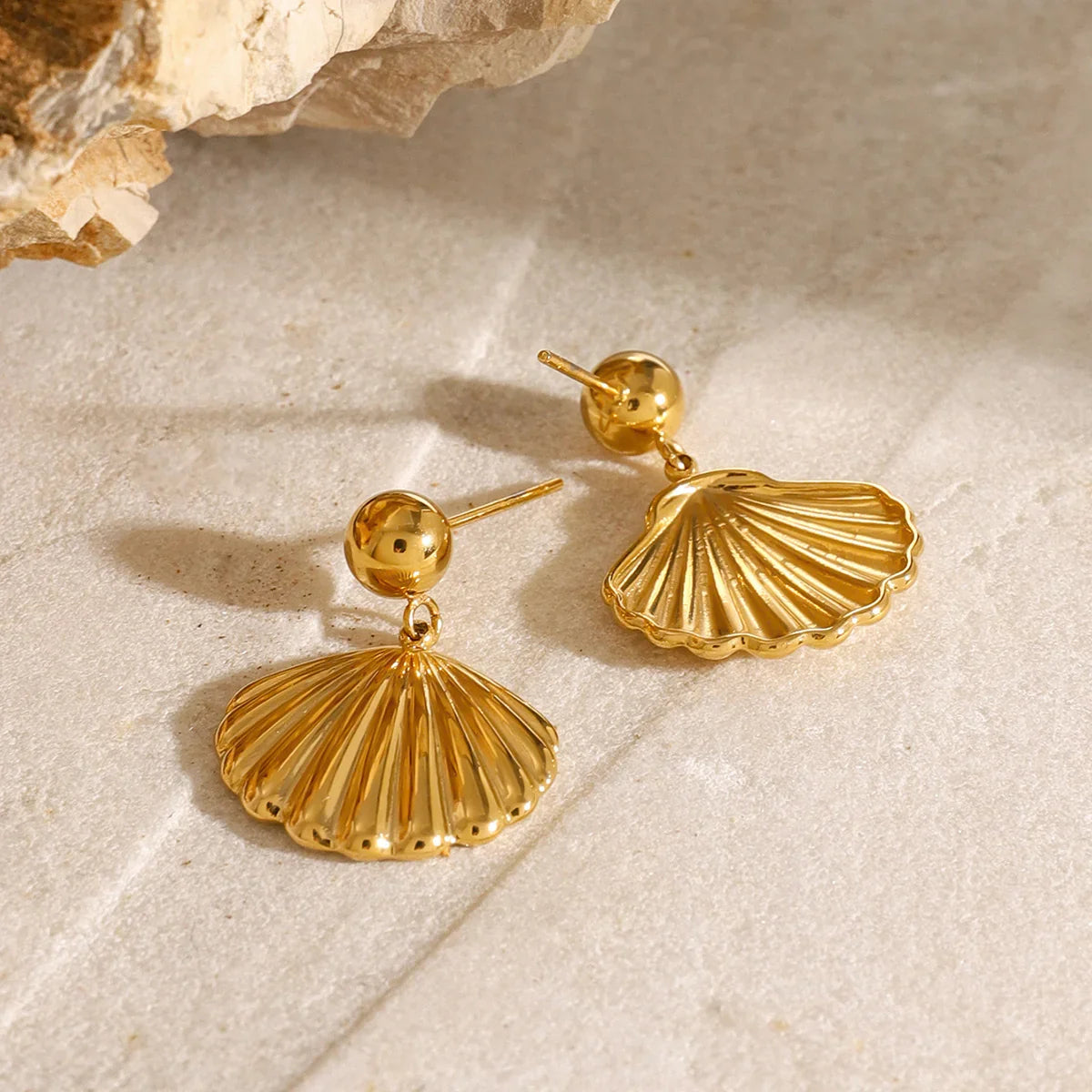 [Royal Vicky]Delianna Shell Earrings