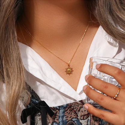 [Royal Vicky]Eliora Gold Sun Necklace