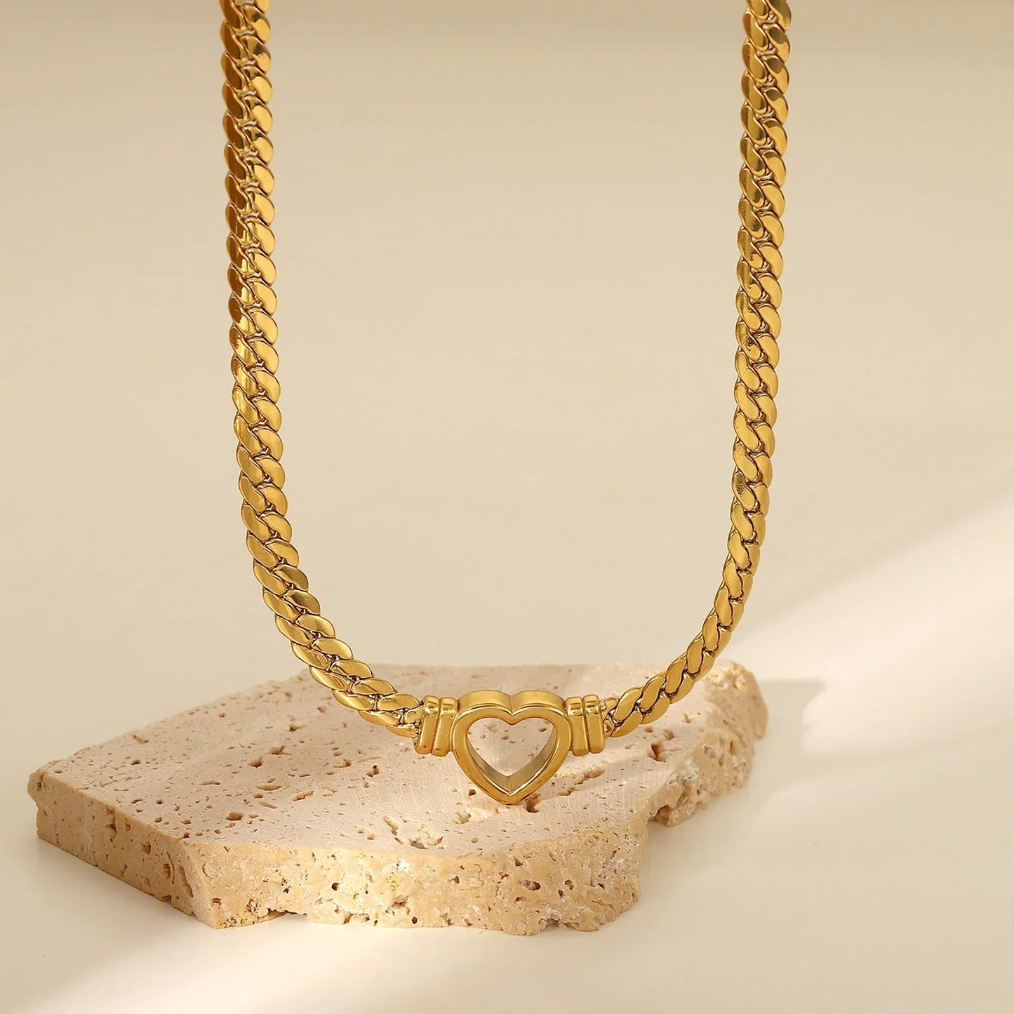[Royal Vicky]Vali Heart Choker