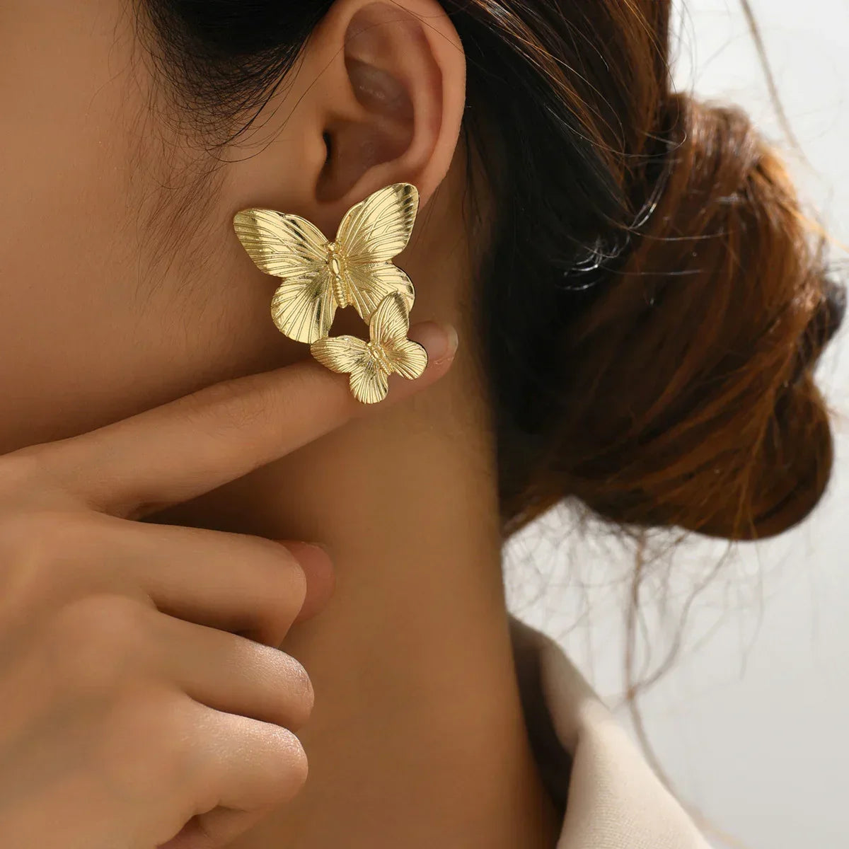 [Royal Vicky]Butterfly Gold Earrings