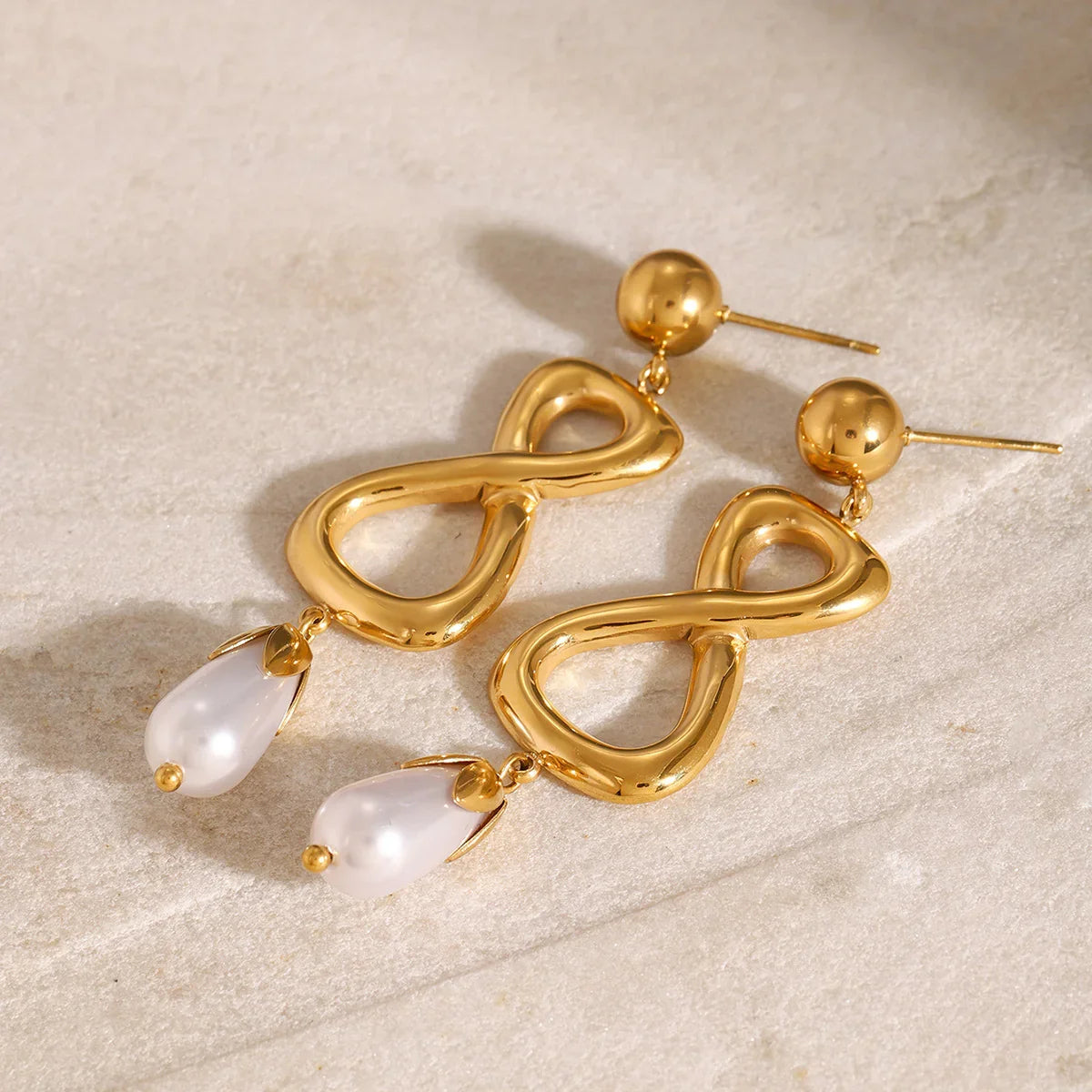 [Royal Vicky]Kaylee Freshwater Pearl Earrings