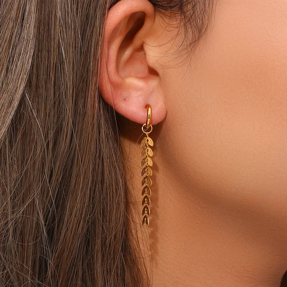 [Royal Vicky]Faith Fishtail Earrings