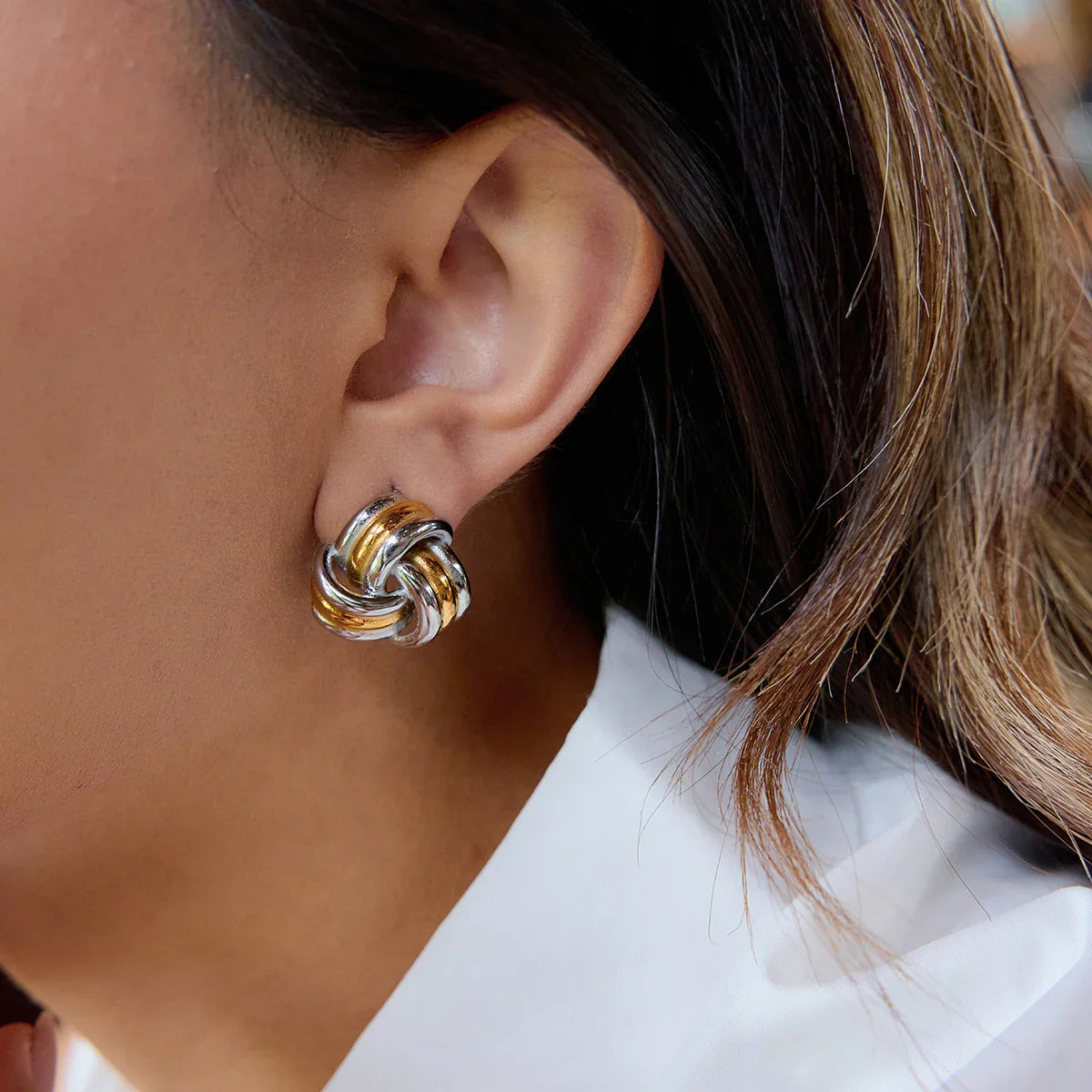 [Royal Vicky]Avielle Chunky Gold Knot Earrings