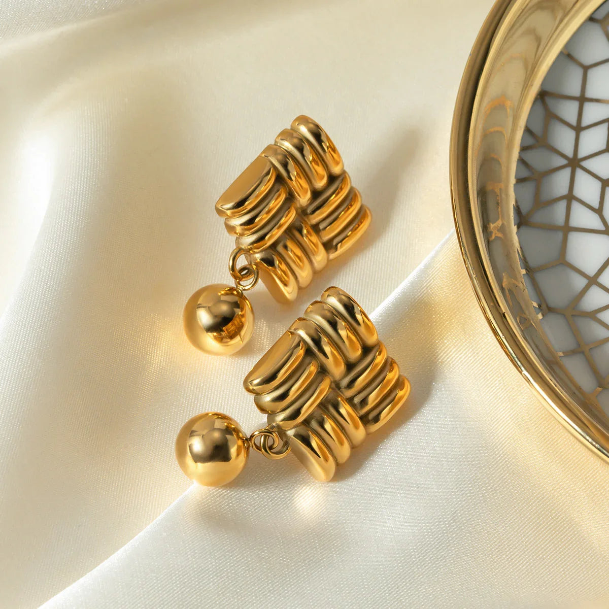 [Royal Vicky]Alba Gold Earrings