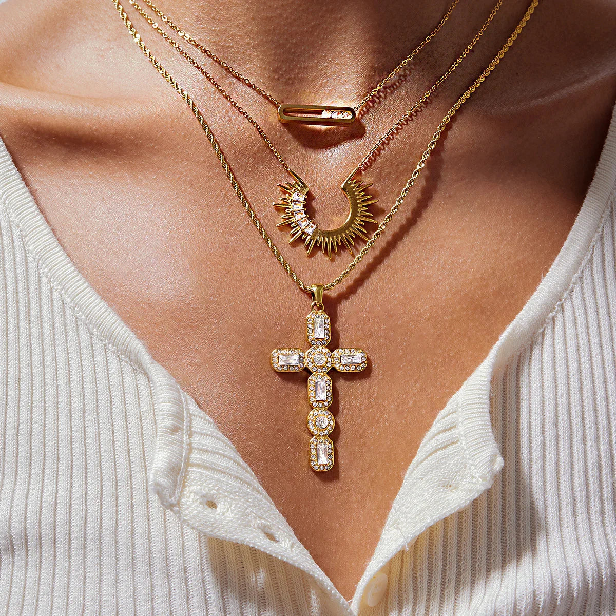 [Royal Vicky]Evangelina Diamond Cross Necklace