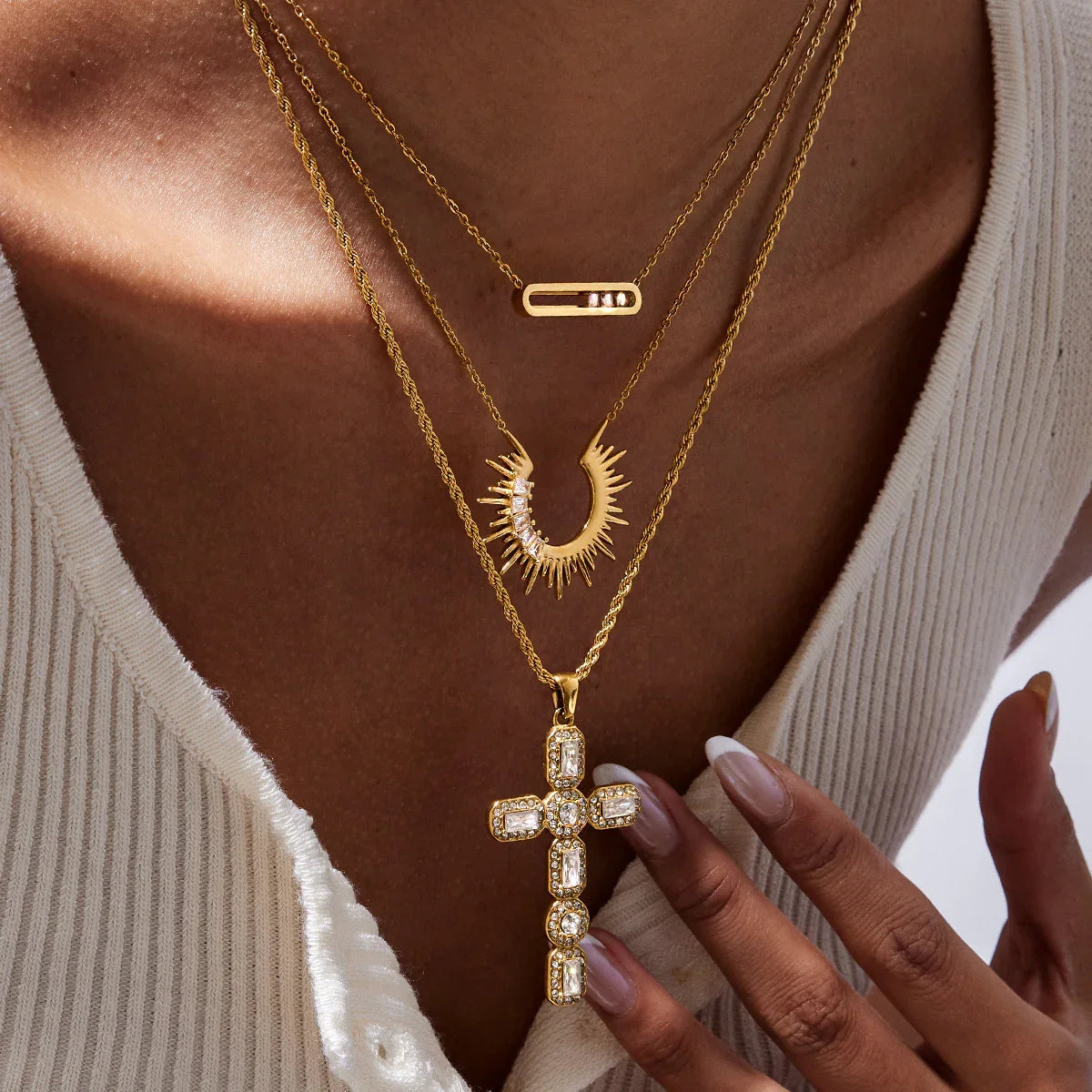 [Royal Vicky]Evangelina Diamond Cross Necklace