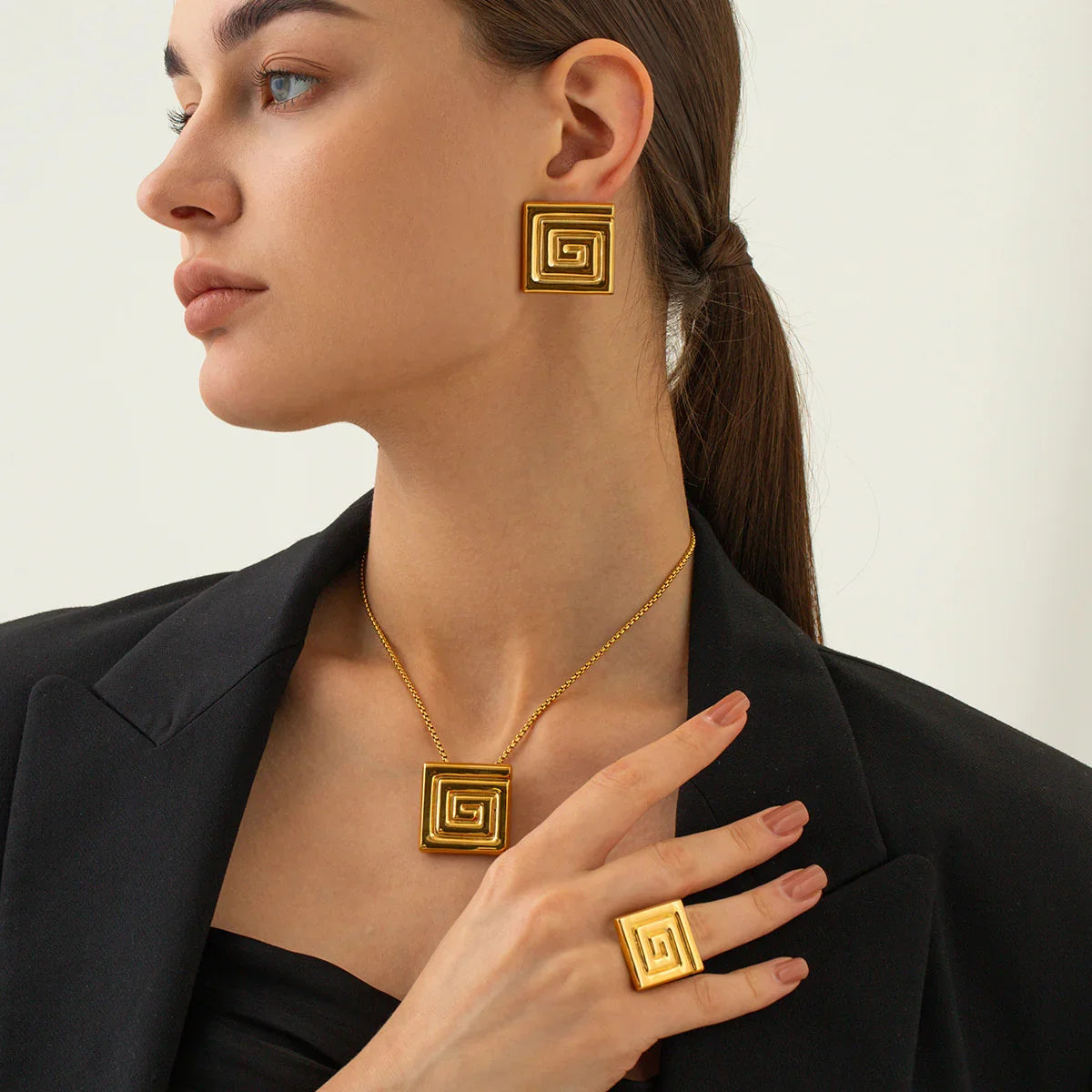 [Royal Vicky]Karina Gold Earrings