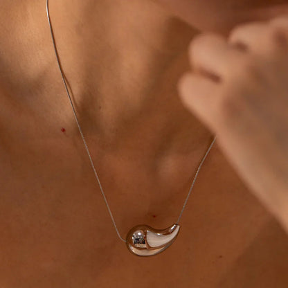 [Royal Vicky]Sandra Drop Necklace