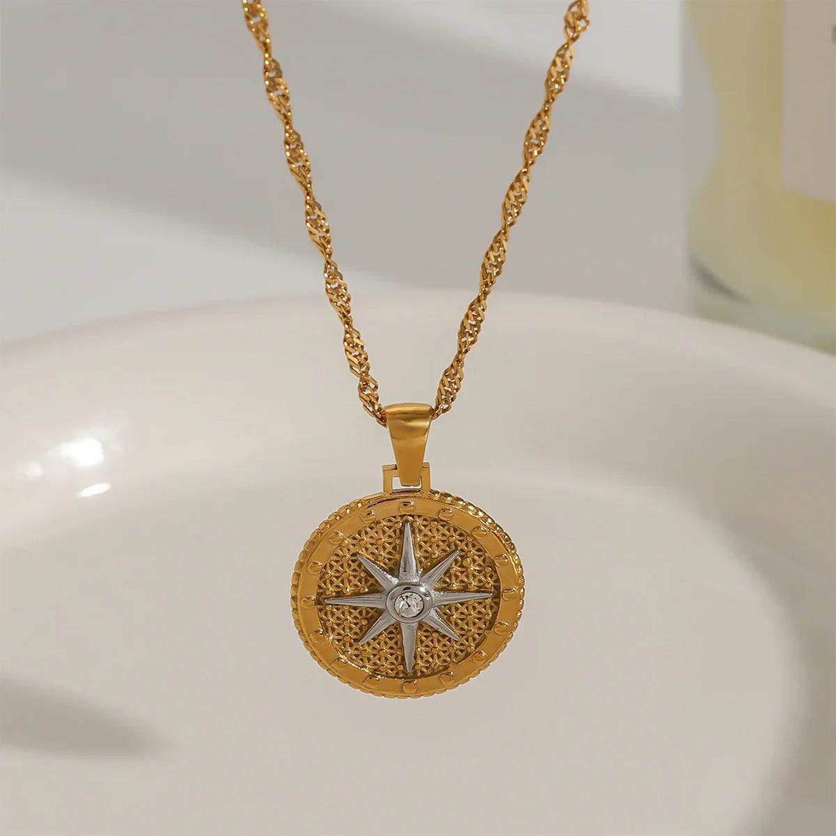 [Royal Vicky]Parker Gold Star Pendant