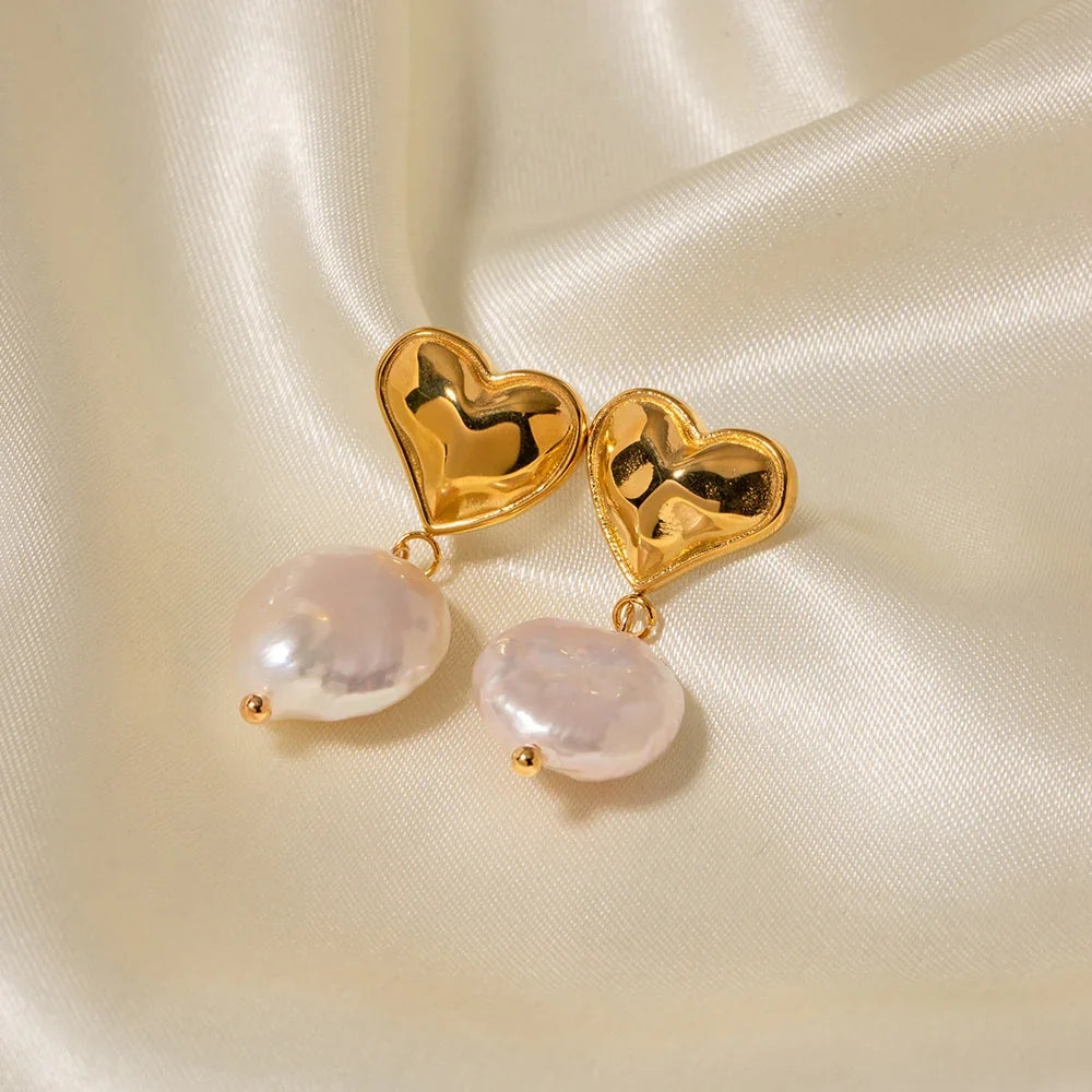 [Royal Vicky]Blanche Freshwater Pearl Earrings